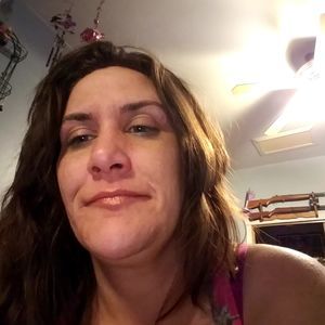 Meet your Posher, Holly